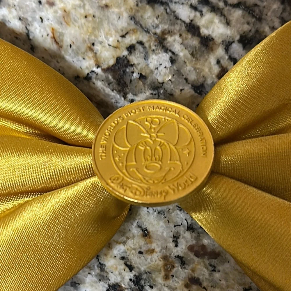 Disney World Gold Satin Hair Bow with Minnie Character Emblem 50th Anniversary 🎀